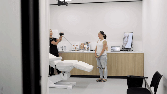 13 plastic surgery clinical imaging australia aug 2025